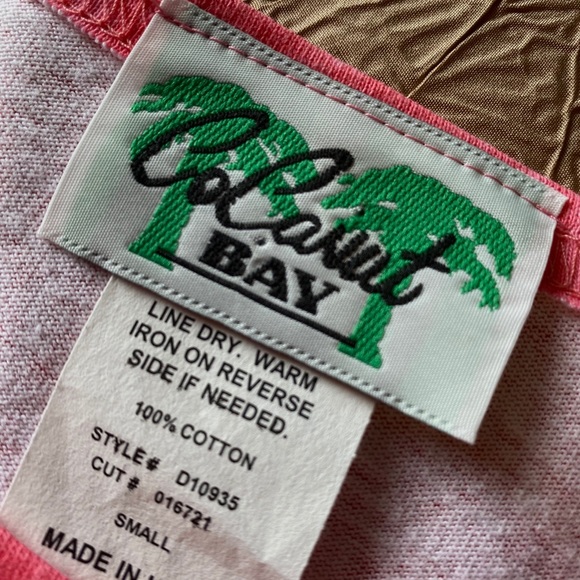 Coconut Bay matching set. painted on front and back. - Picture 7 of 10